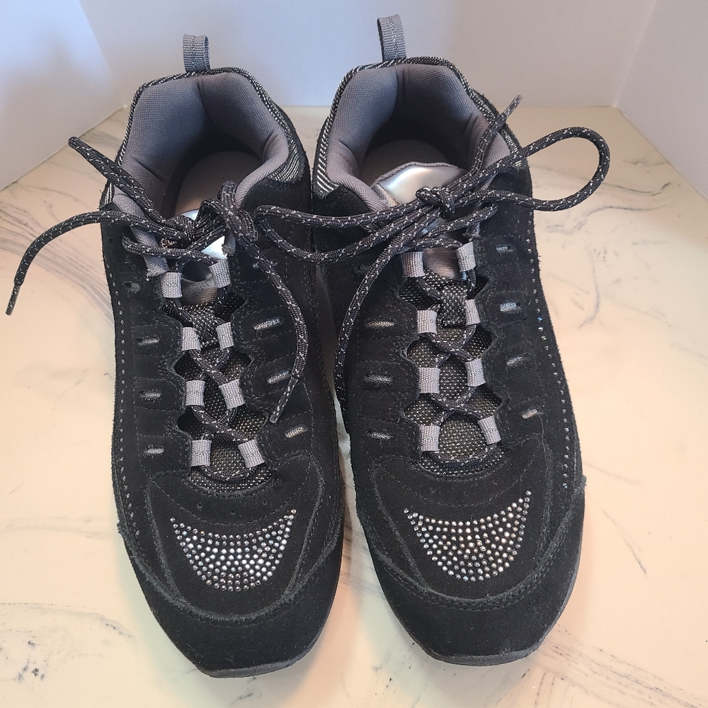 Easy Spirit Comfy, Fashion, Cushioned, Walk-Run Black with Crystal Sneakers S 9W